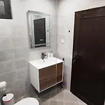 вивиан - модерна за гости Villa