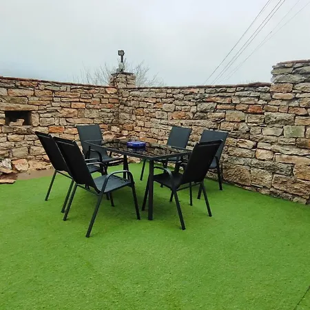 빌라 вивиан - модерна за гости *