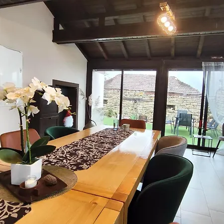 вивиан - модерна за гости 빌라 Reselets