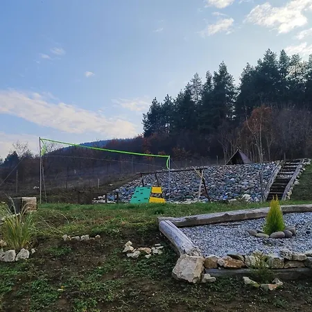 빌라 вивиан - модерна за гости *