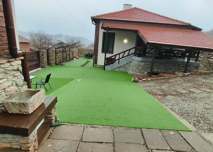 ヴィラ вивиан - модерна за гости Reselets