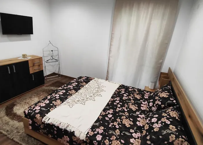 вивиан - модерна за гости ヴィラ *