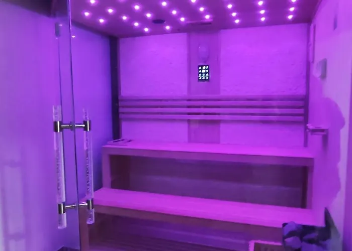 ヴィラ вивиан - модерна за гости Reselets