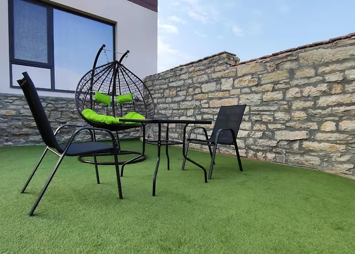 вивиан - модерна за гости ヴィラ *