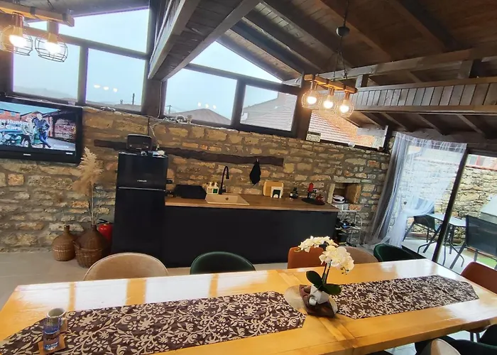 вивиан - модерна за гости * Reselets